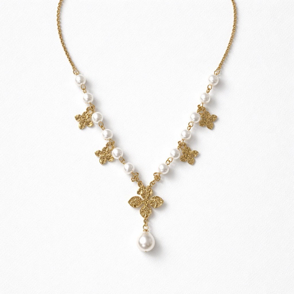 Collana perle fiori