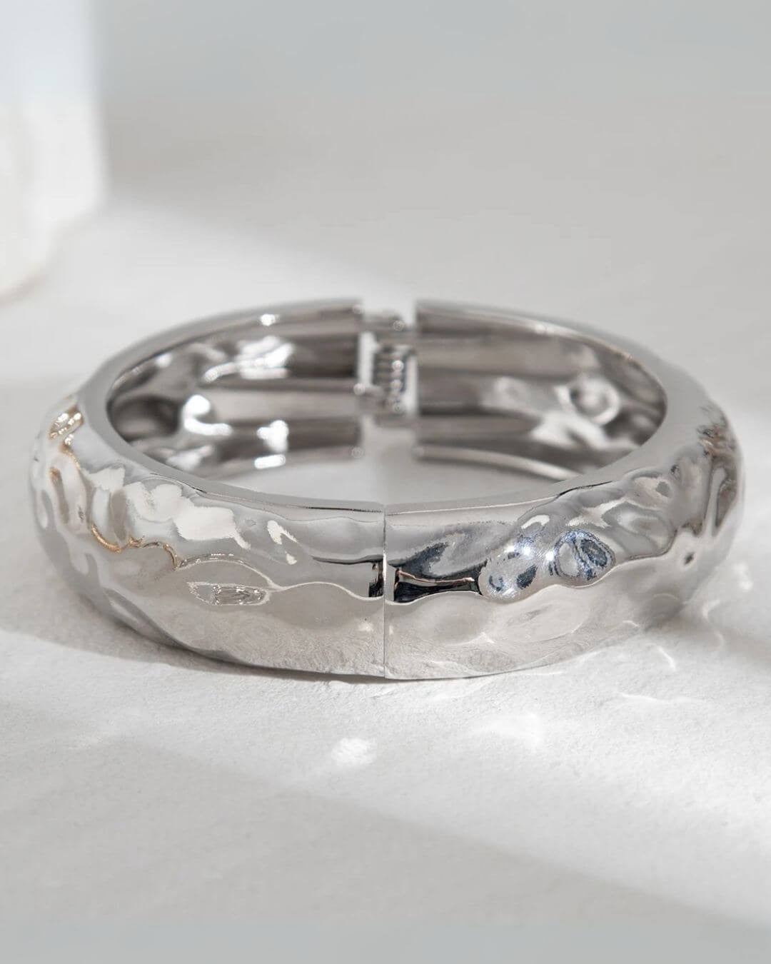 Bracciale acciaio rigido