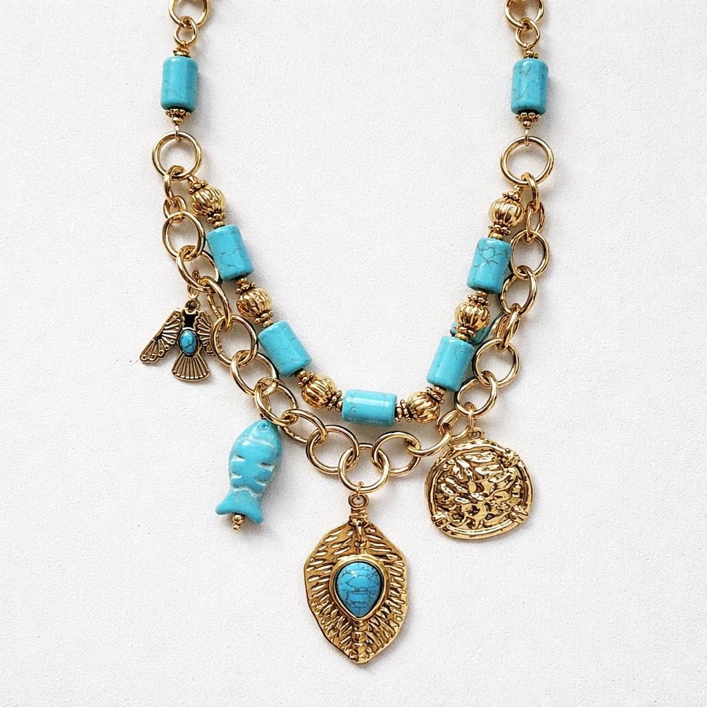 Collana regolabile con charm turchesi