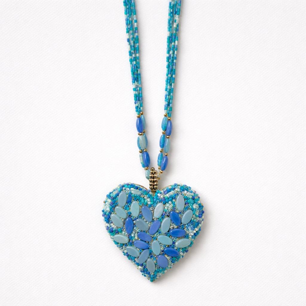 Collana lunga metallo pietrine cuore