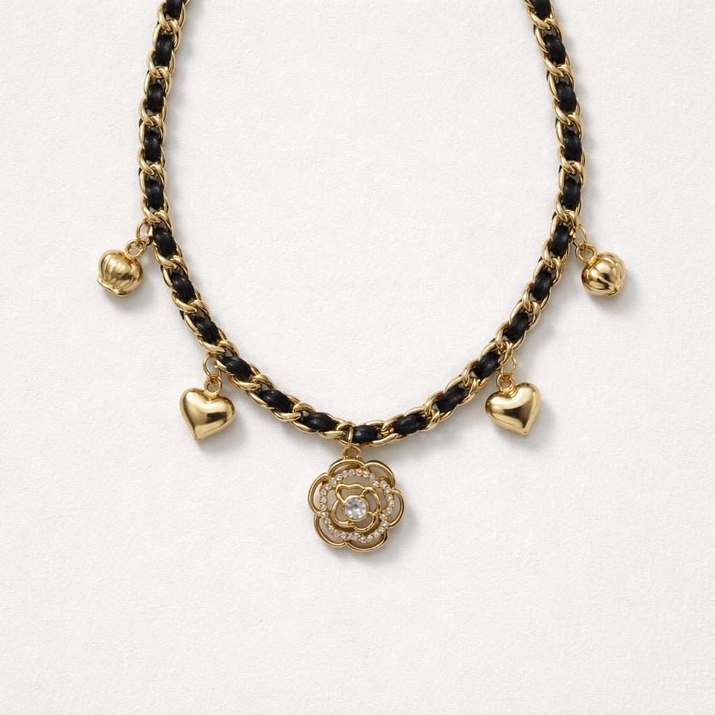 Collana regolabile cordino rosa