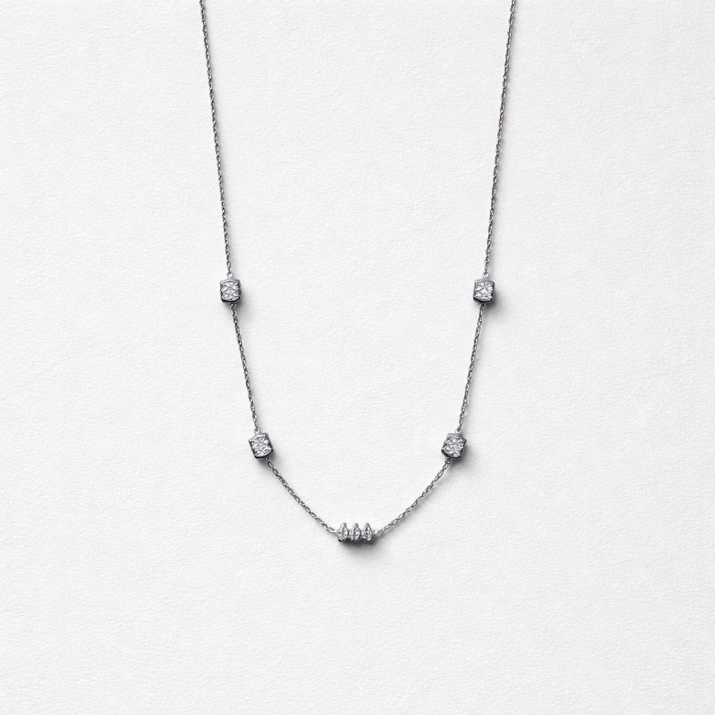 Collana regolabile acciaio mini navette zirconi