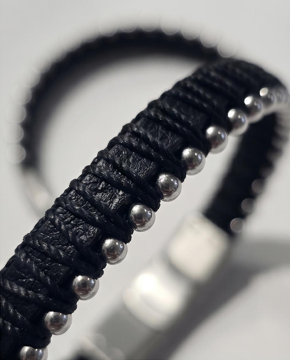 Uomo bracciale pelle acciaio palline