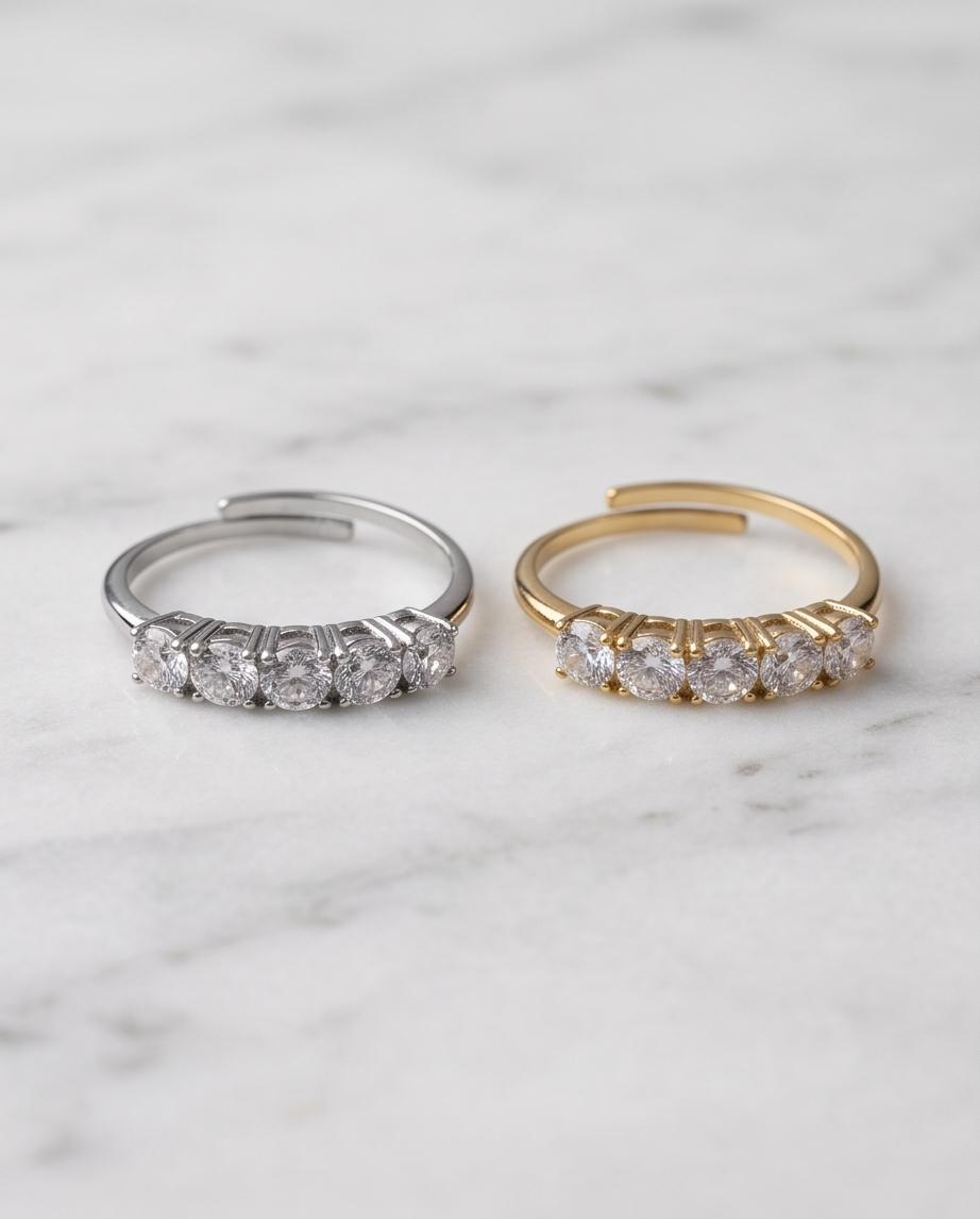 Anello acciaio 5 zirconi