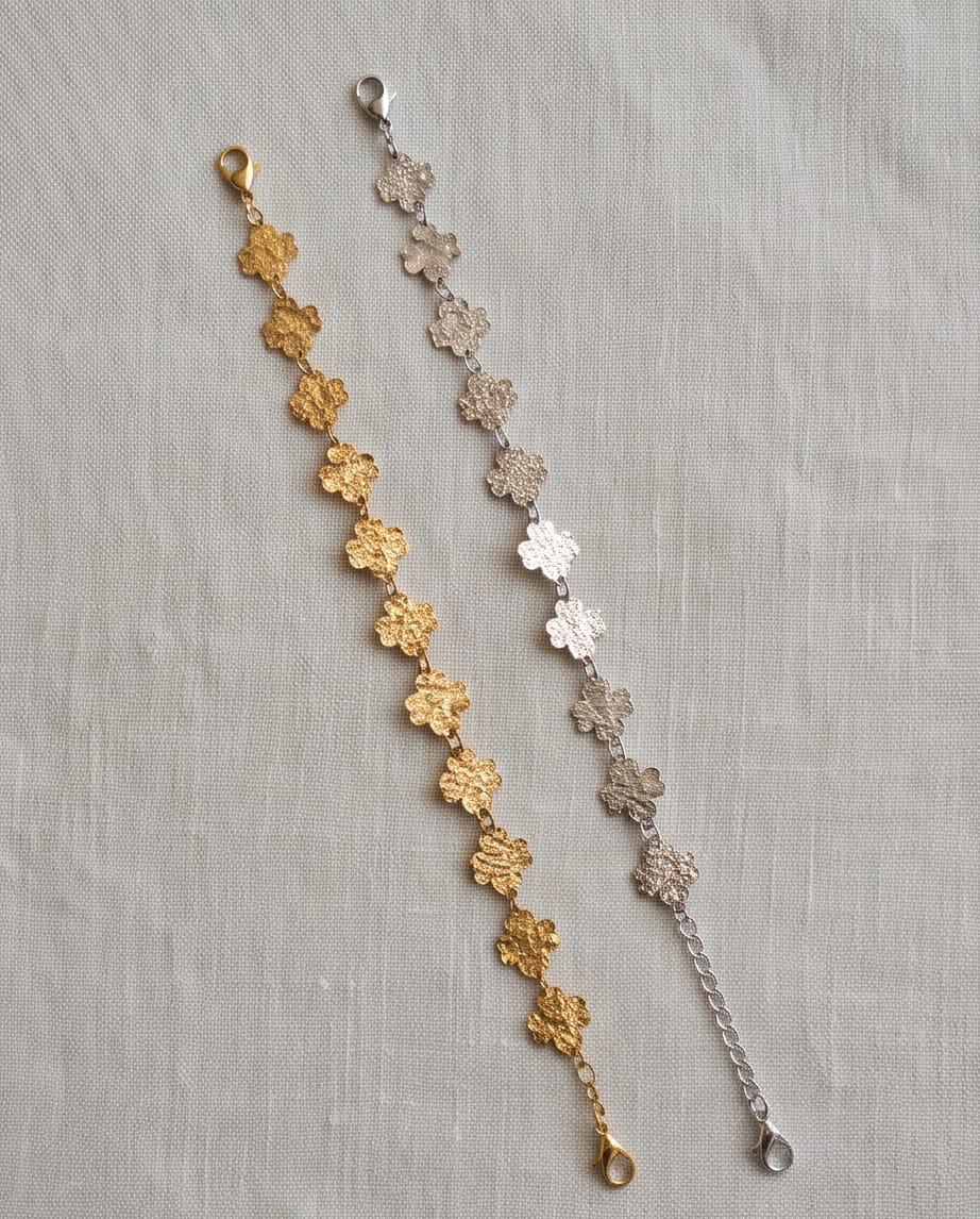 Bracciale regolabile acciaio quadrifogli martellati