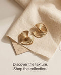 Orecchini lobo acciaio virgola rigata