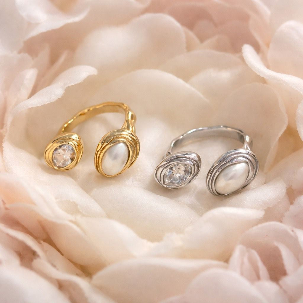 Anello acciaio navetta perla e strass