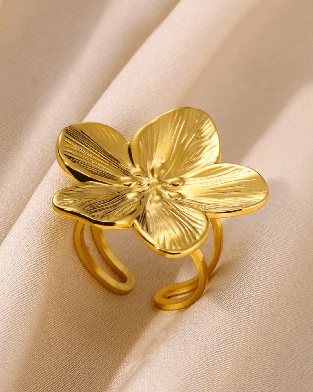 Anello acciaio fiore