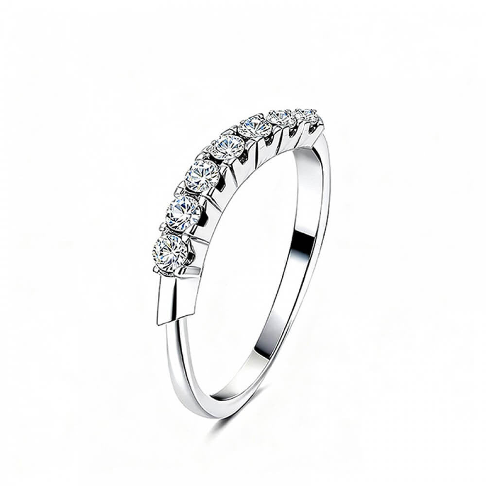 Anello acciaio 7 zirconi